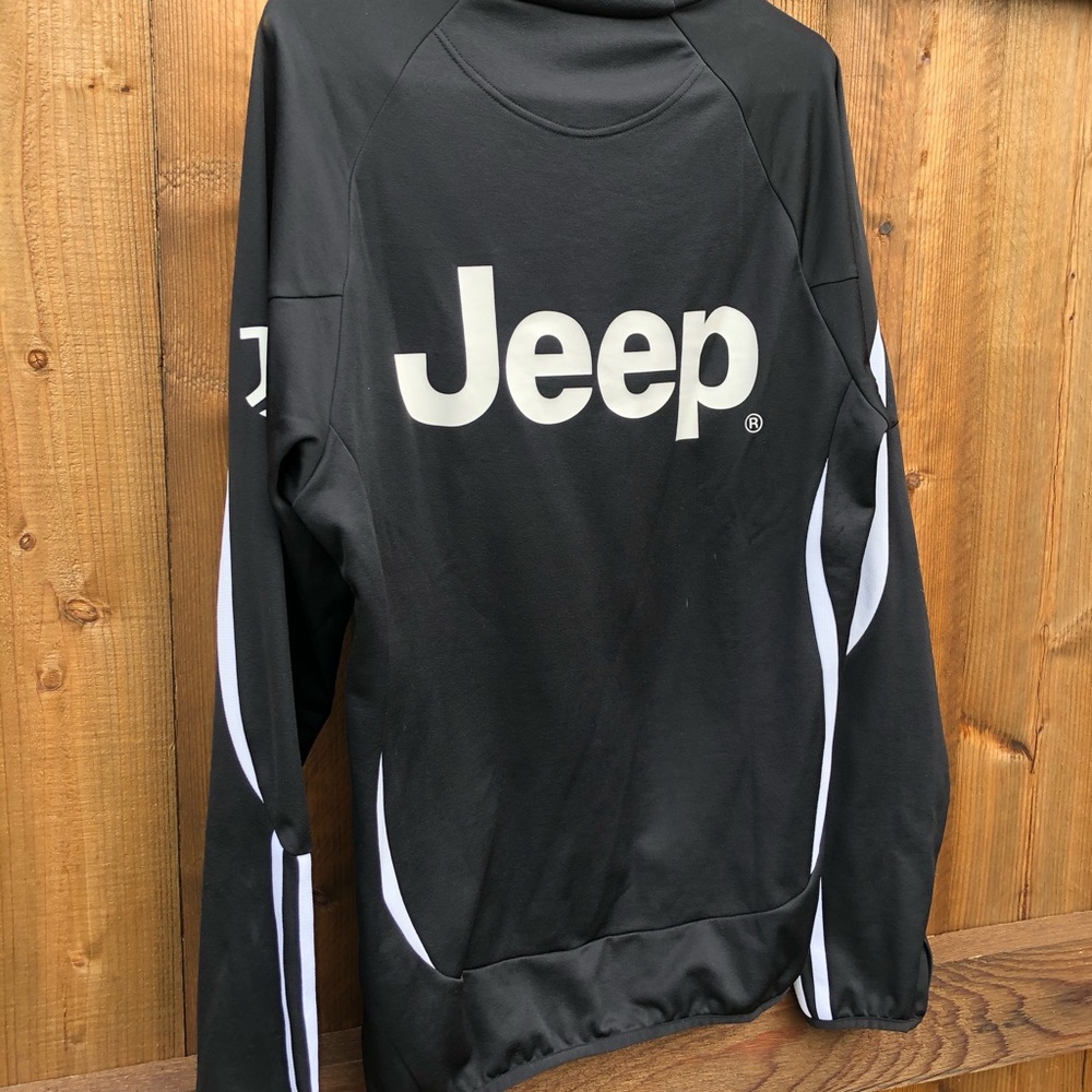Juventus Palace Warmup Crewneck - Picture 2 of 7
